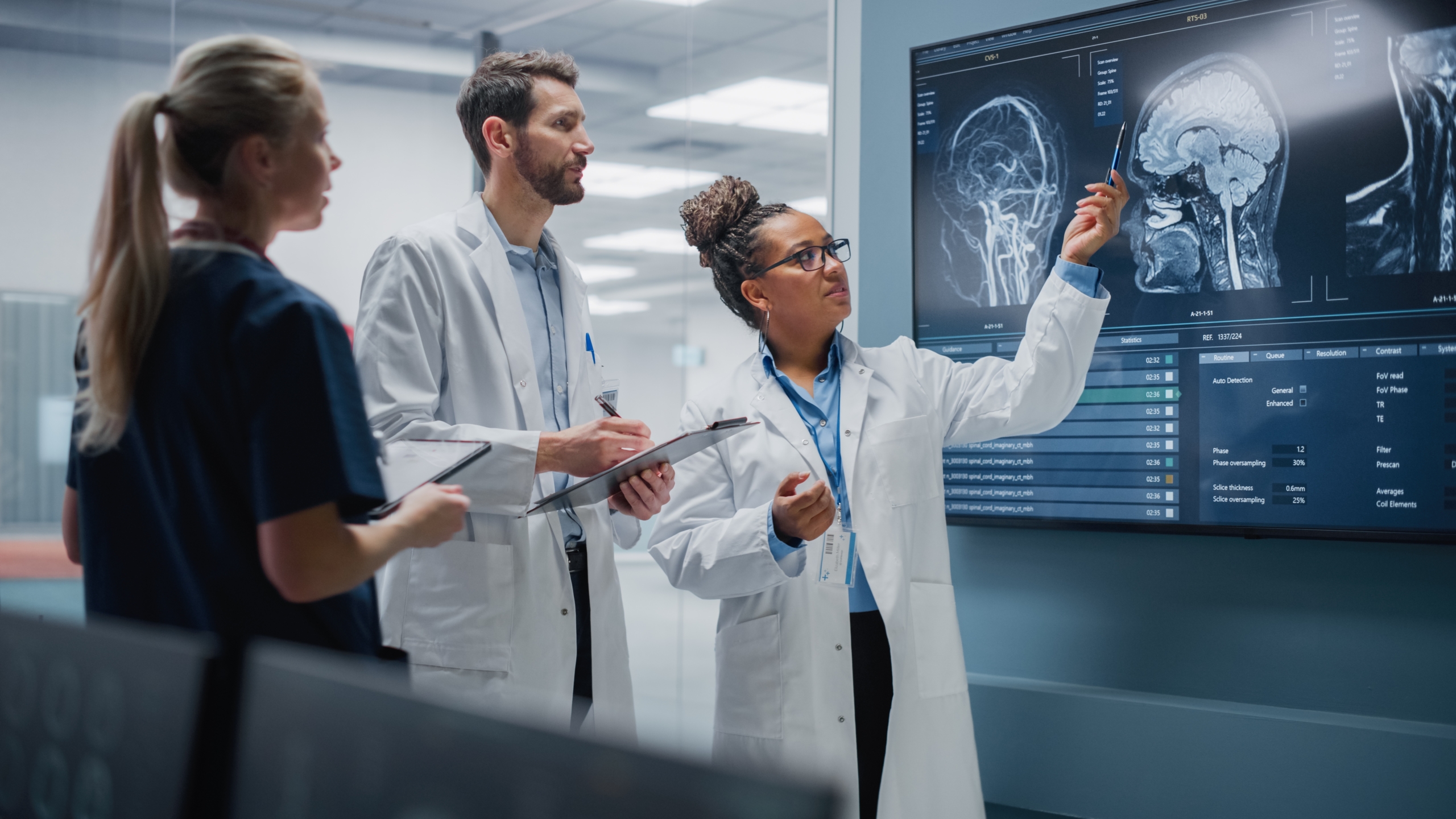 Medical,Science,Hospital,Lab,Meeting:,Diverse,Team,Of,Neurologists,,Neuroscientists,